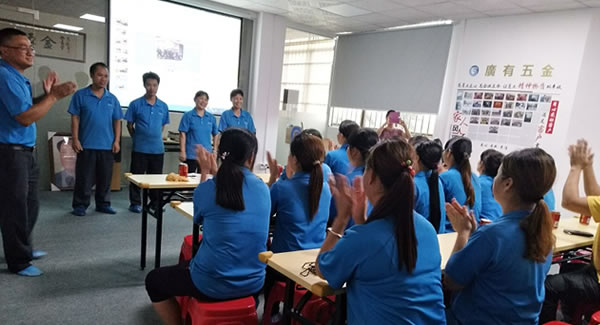 落實(shí)培訓(xùn)制度，熟悉東莞合頁,東莞鉸鏈,東莞不銹鋼合頁工藝流程