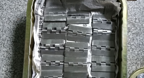 付出行動(dòng),持續(xù)不斷,提升東莞合頁(yè),東莞鉸鏈,東莞不銹鋼合頁(yè)拋光品質(zhì)