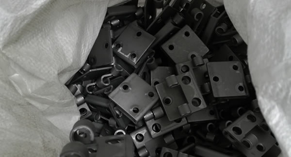 長合頁，車廂合頁焊接處出現(xiàn)開裂的原因分析及預(yù)防改善對策