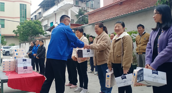 心有光芒，芳華自在；愛在三月，感恩有你|廣有五金&東莞合頁