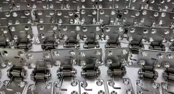 信賴廣有五金彈簧合頁，讓門的開合變得更輕松|廣有五金&彈簧合頁